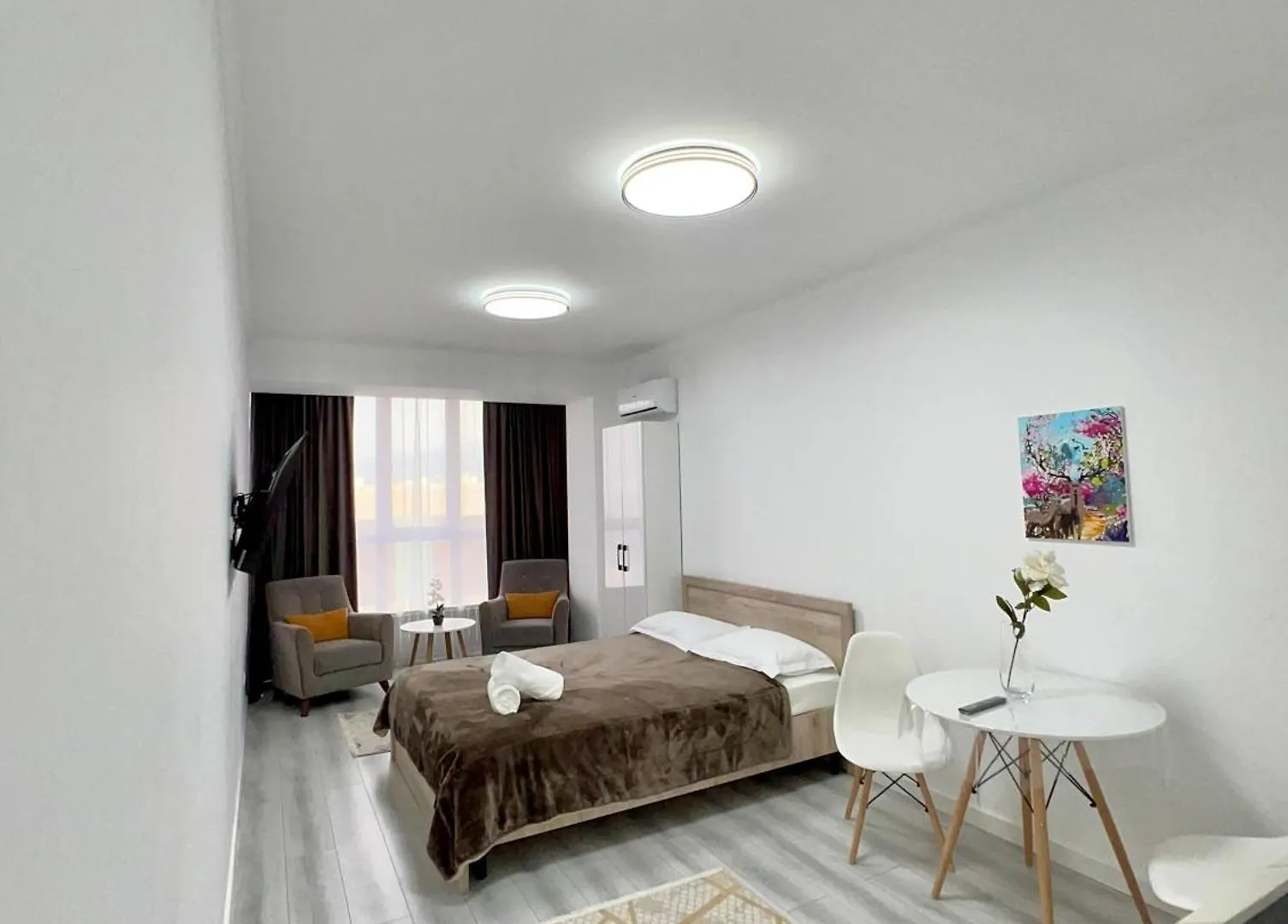 Four Seasons Appartement Alma-Ata